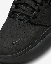 Load image into Gallery viewer, Nike SB - Ishod PRM L
