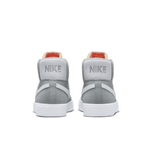 Nike SB - Blazer Mid