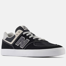 Load image into Gallery viewer, New Balance #574 Vulc
