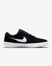 Load image into Gallery viewer, Nike SB - Force 58 Premium
