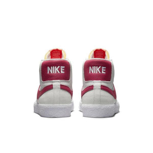 Nike SB - Blazer Mid ISO