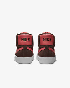Nike SB - Blazer Mid