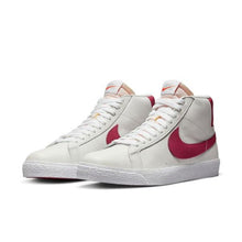 Load image into Gallery viewer, Nike SB - Blazer Mid ISO
